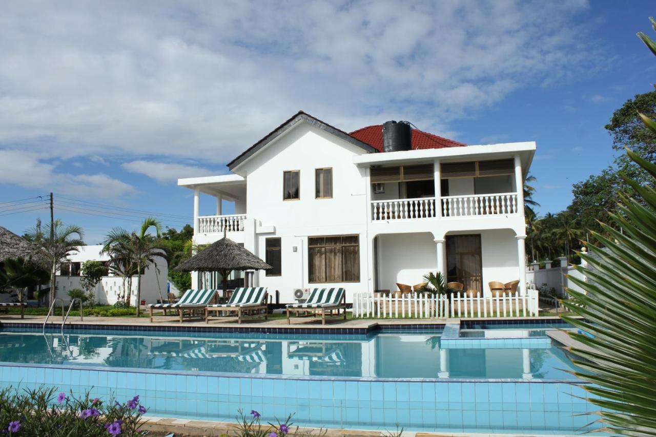 Villa Dahl Beach Resort Дар-ес-Салам Екстер'єр фото