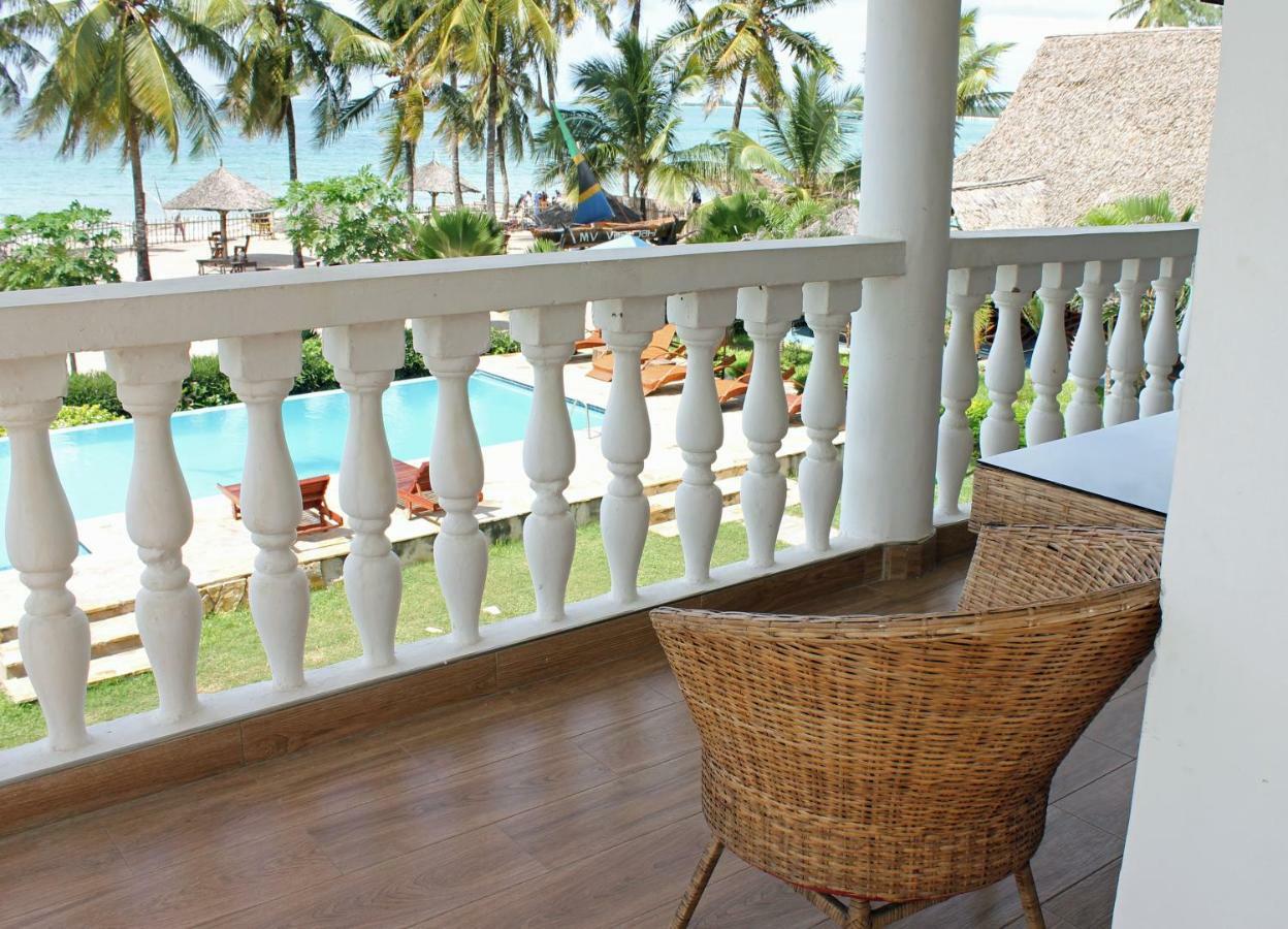 Villa Dahl Beach Resort Дар-ес-Салам Екстер'єр фото