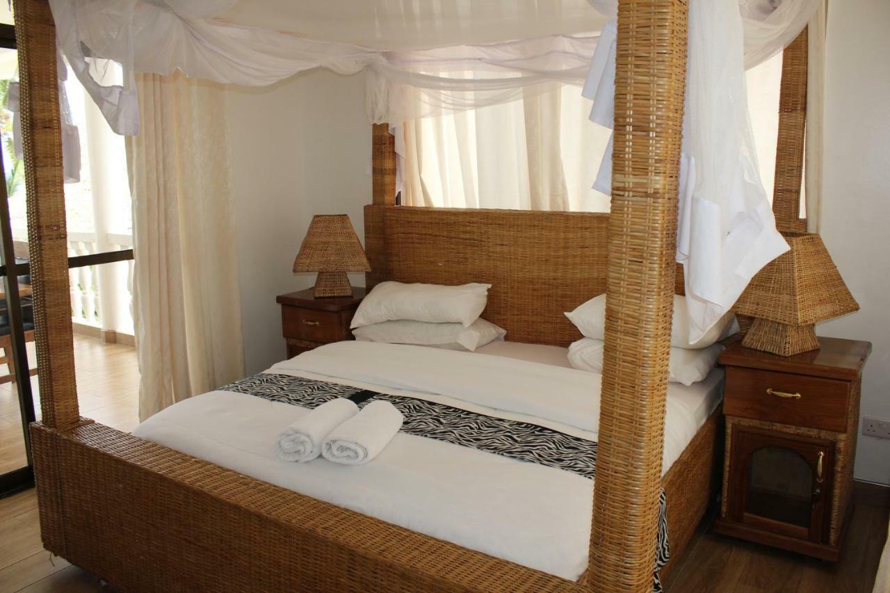 Villa Dahl Beach Resort Дар-ес-Салам Екстер'єр фото
